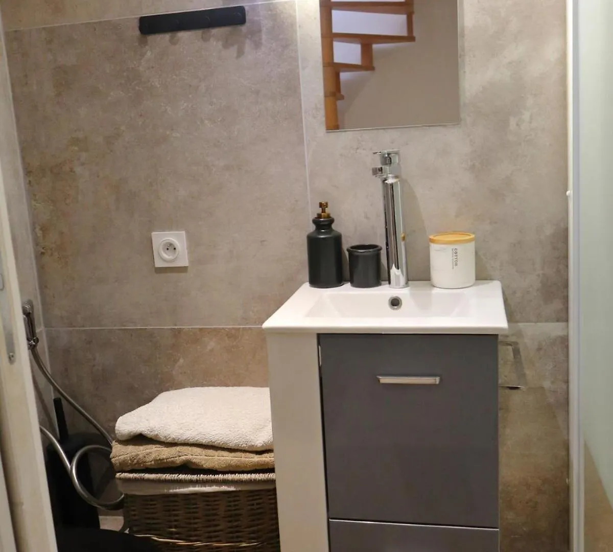 Duplex Centre Historique Climatise Apartment Toulon